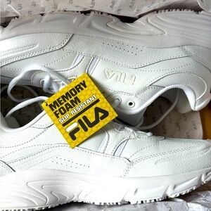 Chunky White Tennis Shoes
